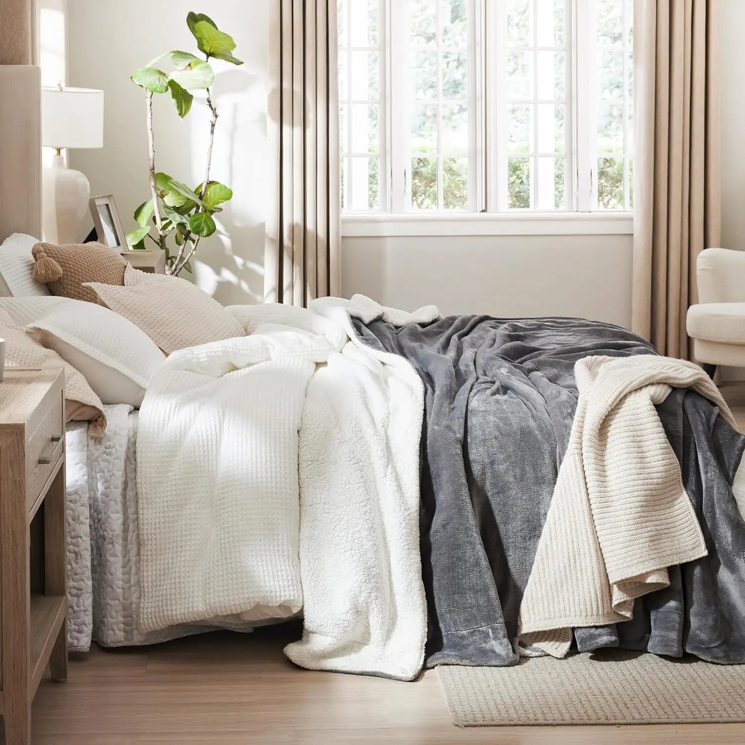 Soft Cozy Double-Sided Fleece Blanket