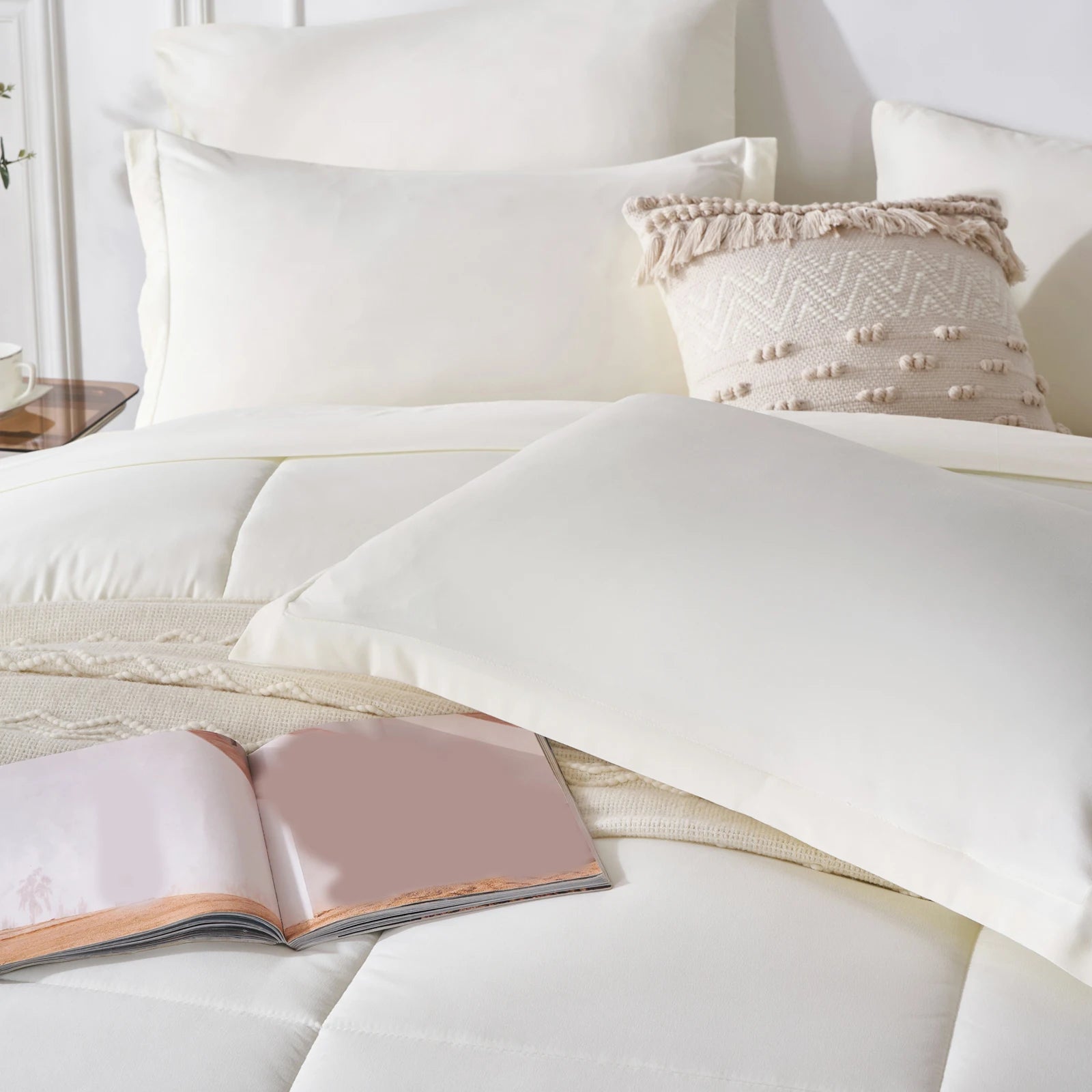 7PC Bed-in-a-Bag Comforter Set (Queen)